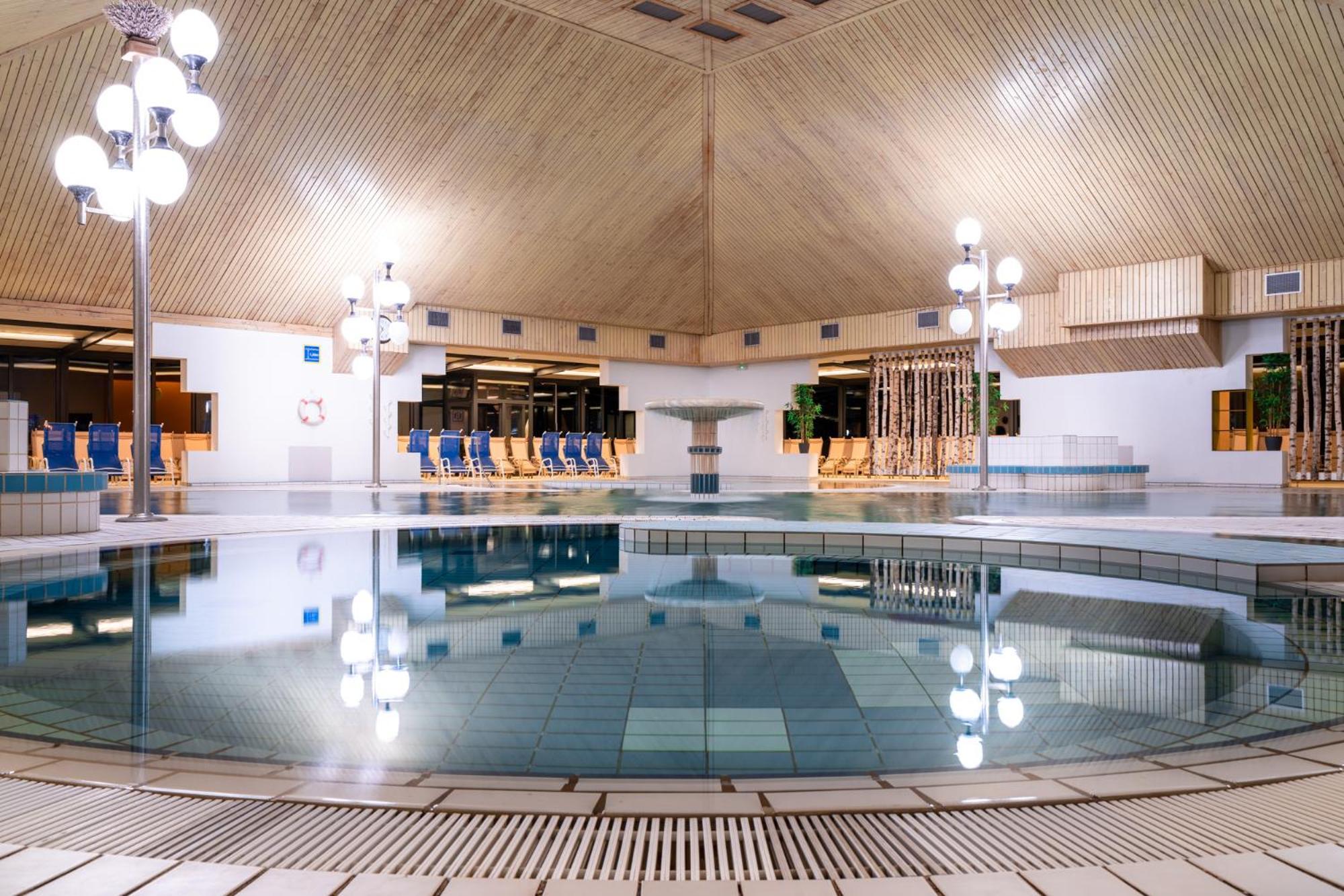Hotel Terme Banovci - Mobilne Hiske Med Brajdami Esterno foto